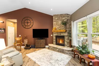 11205 Discovery Woods Drive, Greenville, MI 48838 - Photo 25