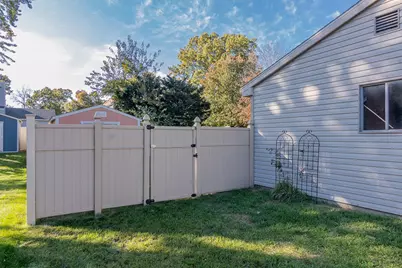 7714 Pickering Street, Portage, MI 49024 - Photo 23