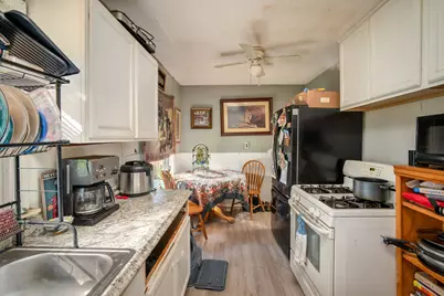 21853 Rausch Avenue, Eastpointe, MI 48021 - Photo 9