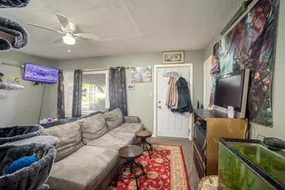 21853 Rausch Avenue, Eastpointe, MI 48021 - Photo 5