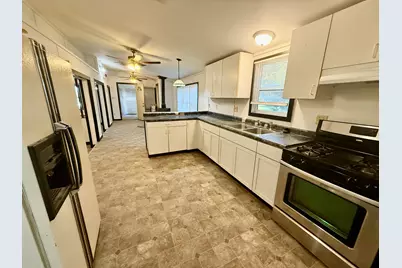 18365 Chapel Hill Street, Cassopolis, MI 49031 - Photo 3