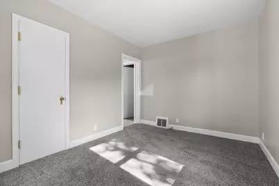 516 N Van Buren Street, Bloomingdale, MI 49026 - Photo 13