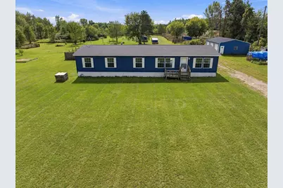 11390 E Pakes Road, Crystal, MI 48818 - Photo 5