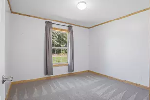 11390 E Pakes Rd, Crystal, MI 48818 - Photo 23