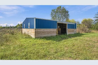 11390 E Pakes Road, Crystal, MI 48818 - Photo 29