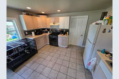 1015 Vine Street, Manistee, MI 49660 - Photo 13