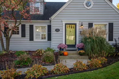 2338 Burchard Street SE, East Grand Rapids, MI 49506 - Photo 5