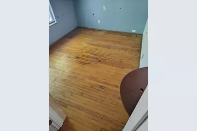 283 W Division Street, Sparta, MI 49345 - Photo 5