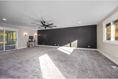 225 Sunset Hills Avenue NW, Grand Rapids, MI 49534 - Photo 9