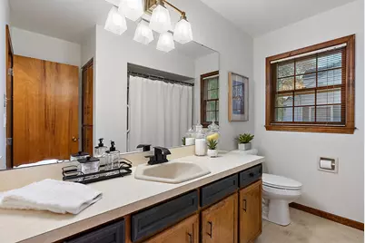1510 Lancashire Drive SE, Grand Rapids, MI 49508 - Photo 13
