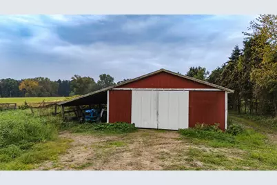 6880 E Clyde Road, Howell, MI 48855 - Photo 35
