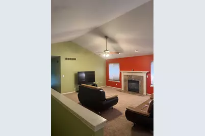 31246 Carion Court, Warren, MI 48092 - Photo 9