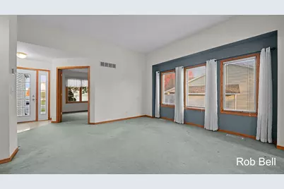 4680 Crescent Drive, Hudsonville, MI 49426 - Photo 7