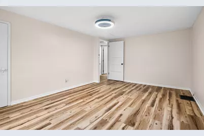 236 E Center Street, Coloma, MI 49038 - Photo 21