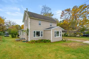 236 E Center St, Coloma, MI 49038 - Photo 31