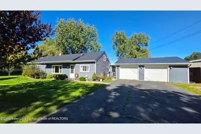 116 E Coats Grove, Hastings, MI 49058 - Photo 1