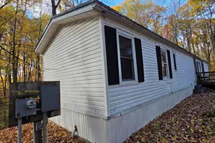 10250 Lucerne Dr, Reed City, MI 49677 - Photo 9
