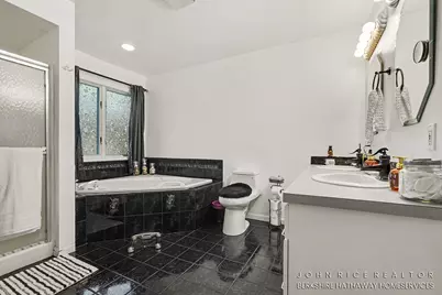 2875 Richmond Street NW, Grand Rapids, MI 49504 - Photo 21