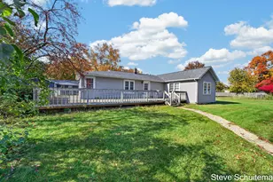 15469 Pruin St, Spring Lake, MI 49456 - Photo 1