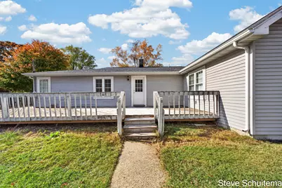 15469 Pruin Street, Spring Lake, MI 49456 - Photo 9