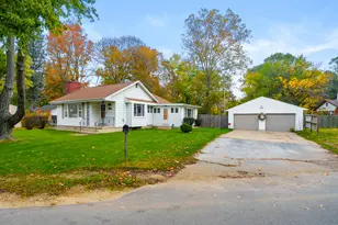 1753 E Ogden Circle, Benton Harbor, MI 49022 - Photo 1