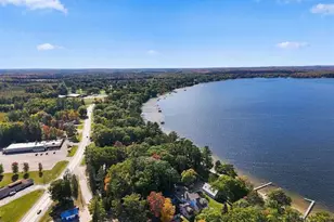 107 Sunset Ave, Cadillac, MI 49601 - Photo 33