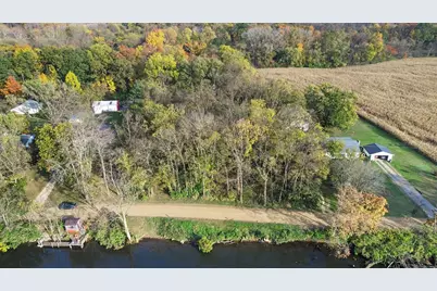 14687 E River Road, Buchanan, MI 49107 - Photo 13