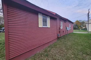 74 Hancock St, Manistee, MI 49660 - Photo 5