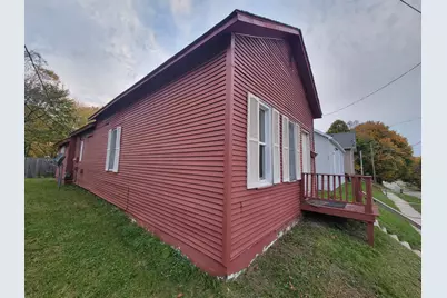 74 Hancock Street, Manistee, MI 49660 - Photo 3