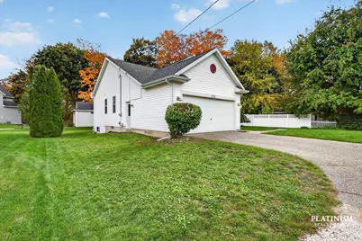 284 Port Sheldon Street, Grandville, MI 49418 - Photo 3