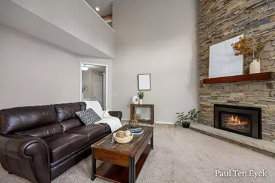 7069 Maplecrest Drive SE, Grand Rapids, MI 49546 - Photo 5