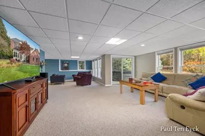 7069 Maplecrest Drive SE, Grand Rapids, MI 49546 - Photo 31