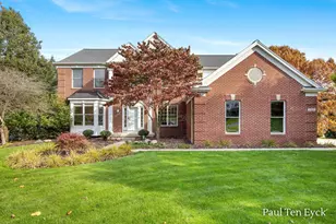 7069 Maplecrest Dr SE, Grand Rapids, MI 49546 - Photo 1