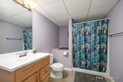 7069 Maplecrest Drive SE, Grand Rapids, MI 49546 - Photo 35