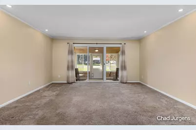 5874 Leisure South Drive SE #266, Kentwood, MI 49548 - Photo 9