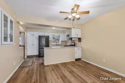 5874 Leisure South Drive SE #266, Kentwood, MI 49548 - Photo 7