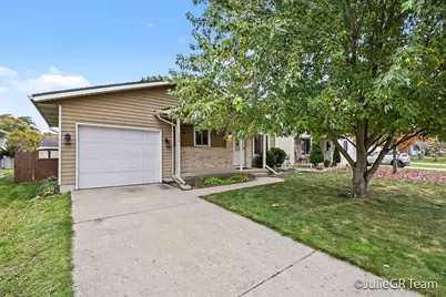 4690 Millhaven Drive SE, Kentwood, MI 49548 - Photo 3