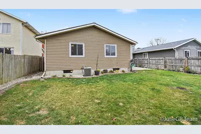 4690 Millhaven Drive SE, Kentwood, MI 49548 - Photo 25
