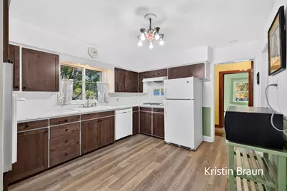 1815 104th Avenue, Zeeland, MI 49464 - Photo 3
