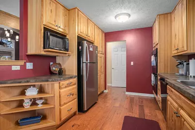 370 Kowalski Drive, Tekonsha, MI 49092 - Photo 13