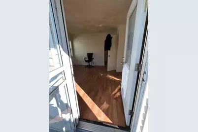 17202 Fleming Street, Hamtramck, MI 48212 - Photo 5