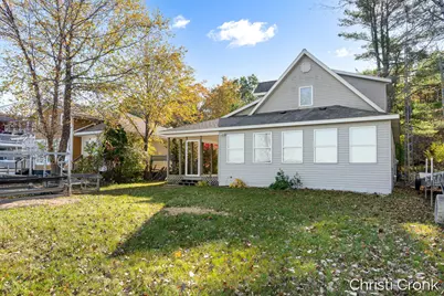 8920 W Silver Lake Road, Mears, MI 49436 - Photo 5