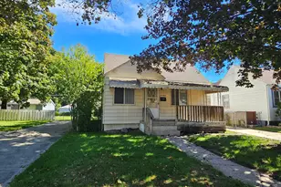 19946 Kinloch St, Bedford, MI 48240 - Photo 1