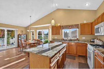 146 Kensington Circle, Battle Creek, MI 49015 - Photo 15