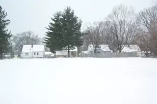 1380 Milton St, Benton Harbor, MI 49022 - Photo 1