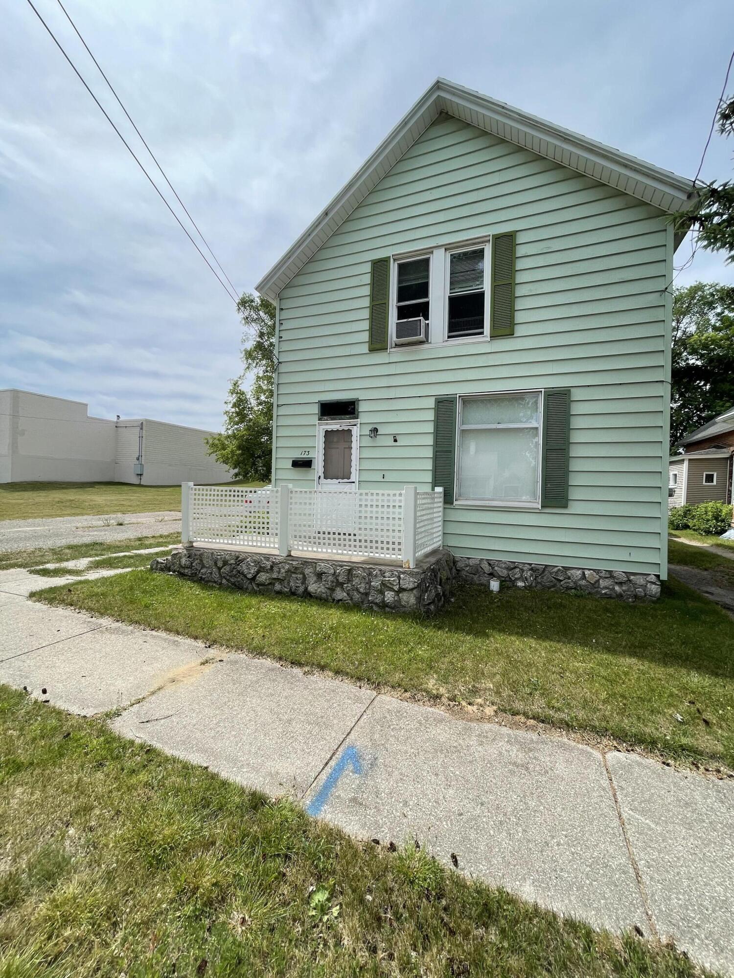 173 Taylor St, Manistee, MI 49660 MLS 22026833 Coldwell Banker