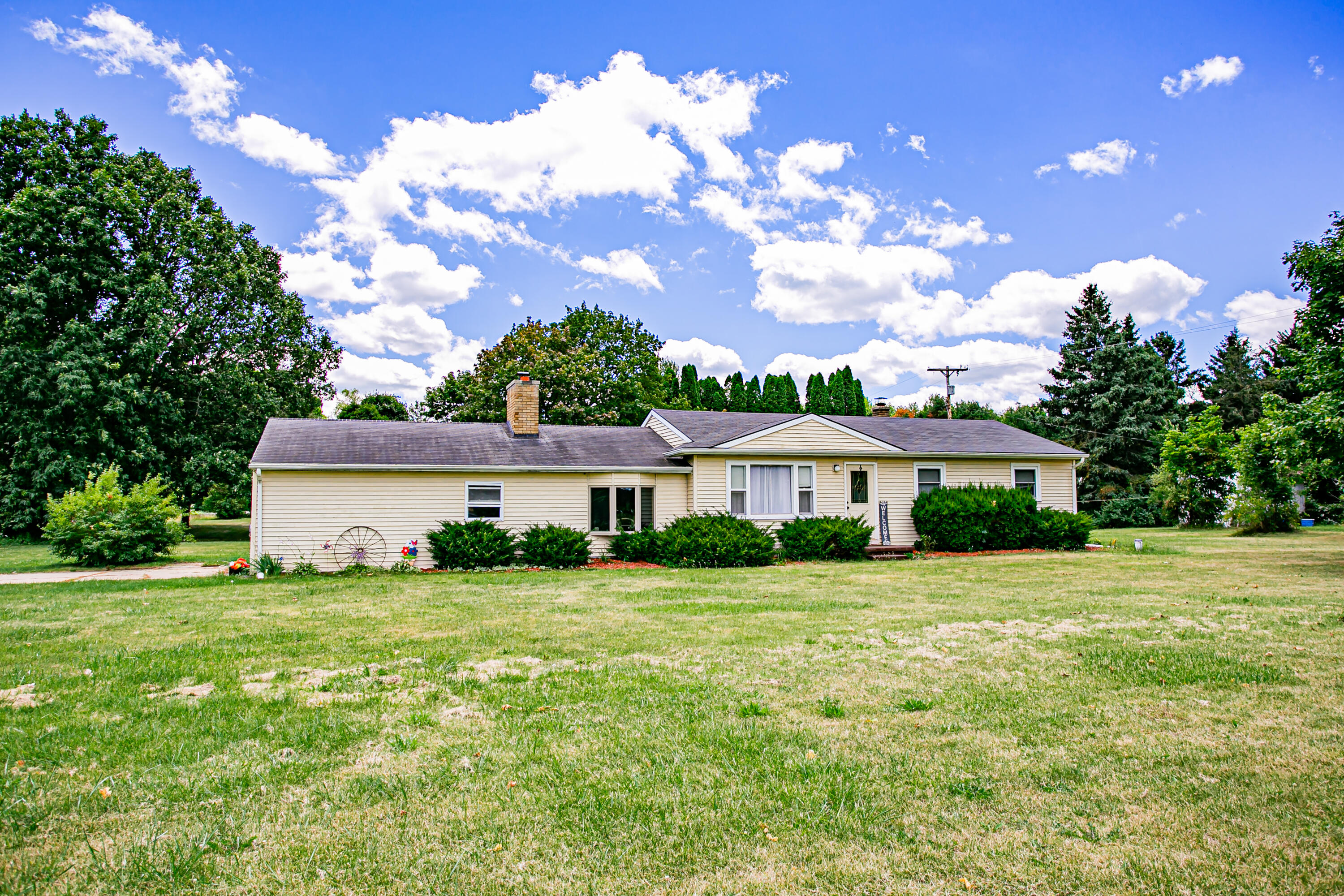11290 Ruess Rd, Perry, MI 48872 MLS 22031977 Coldwell Banker