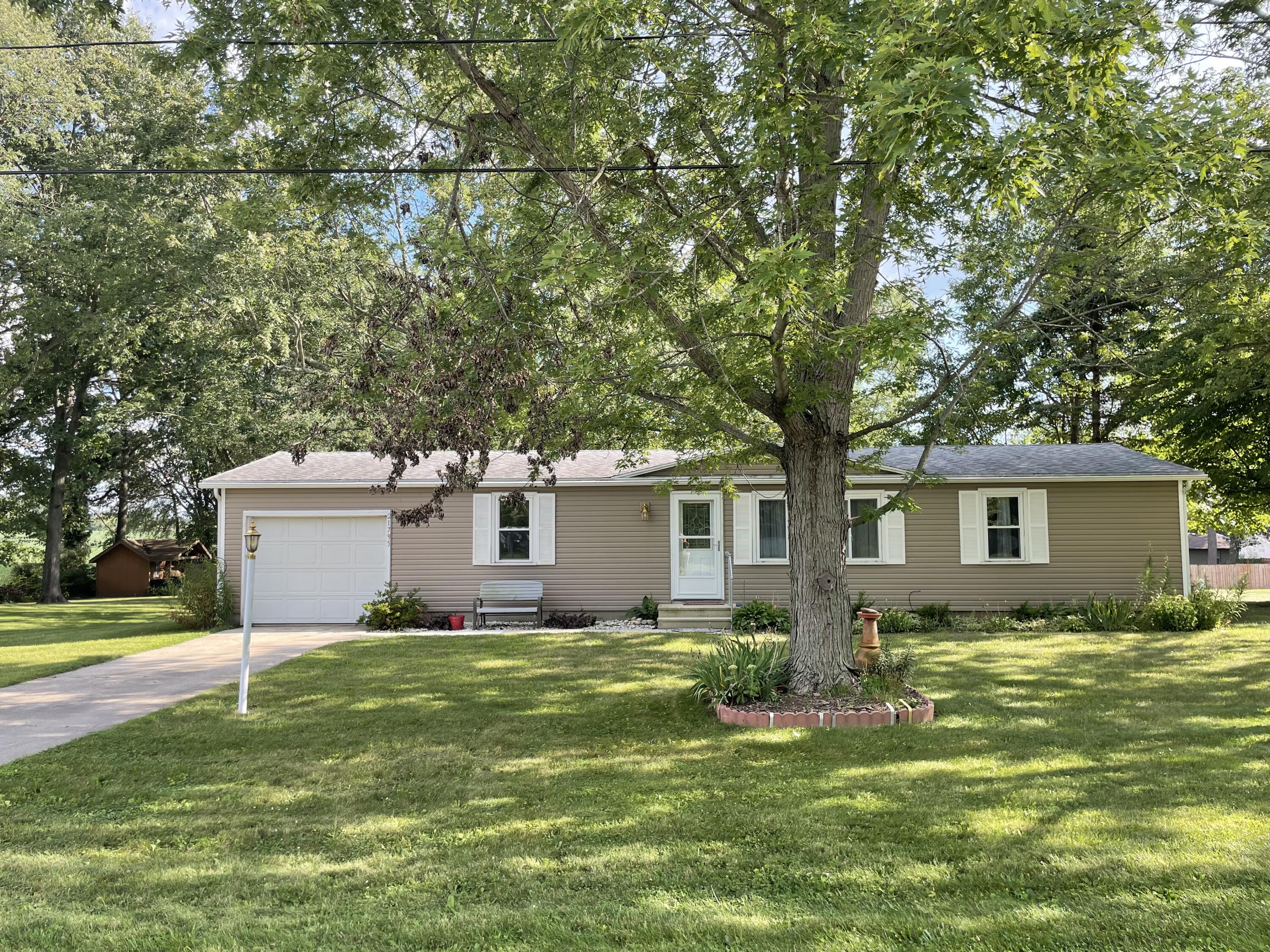 21795 Rodway Rd, Edwardsburg, MI 49112 - MLS 22036032 - Coldwell Banker