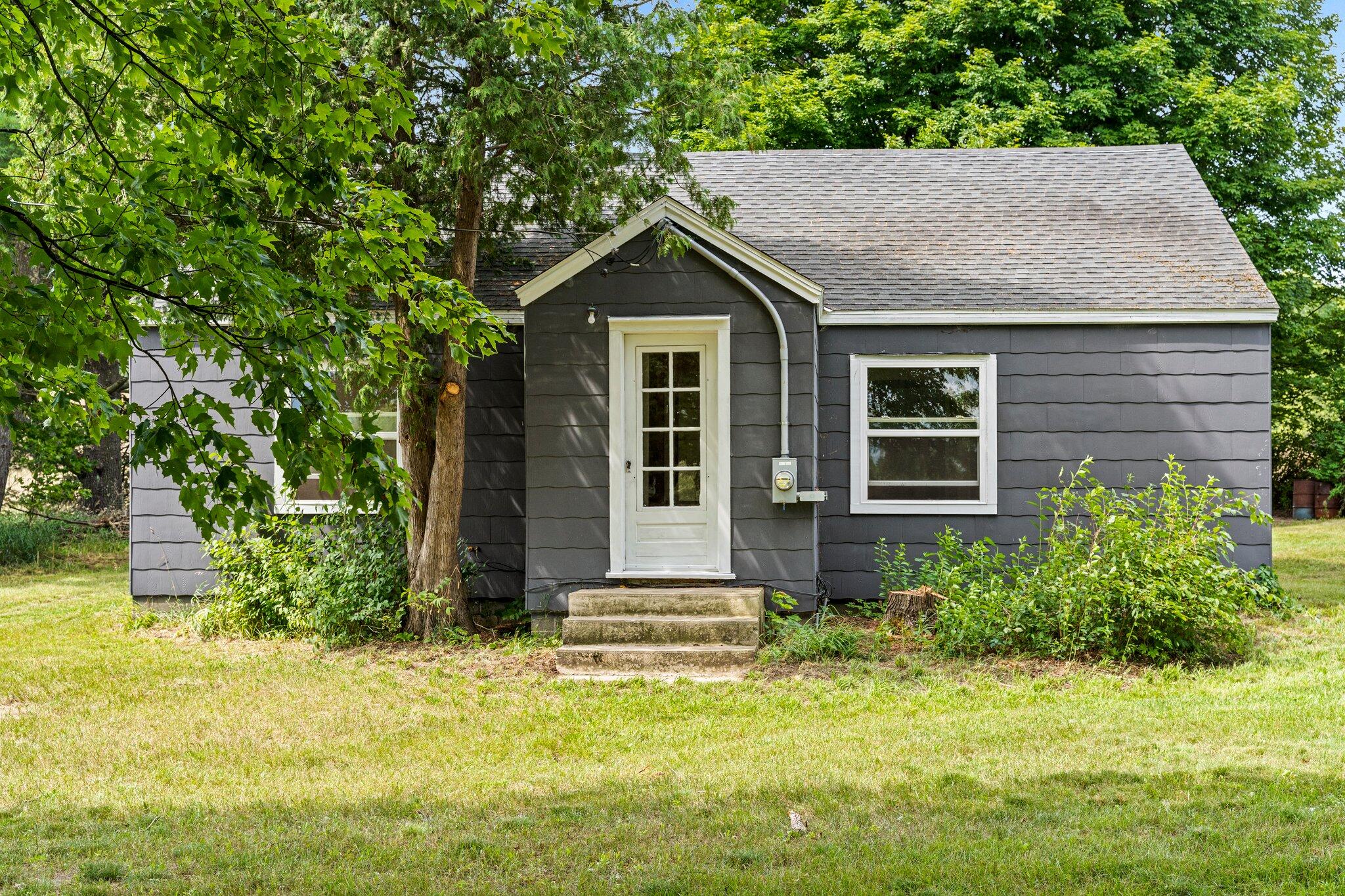 3160 Ballard Rd, Benzonia, MI 49616 MLS 22037775 Coldwell Banker