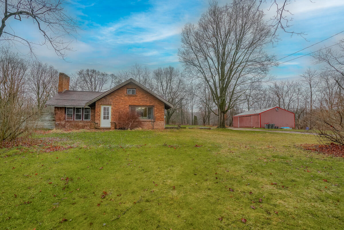 11130 W Bluewater Hwy, Lowell, MI 49331 MLS 23001755 Coldwell Banker